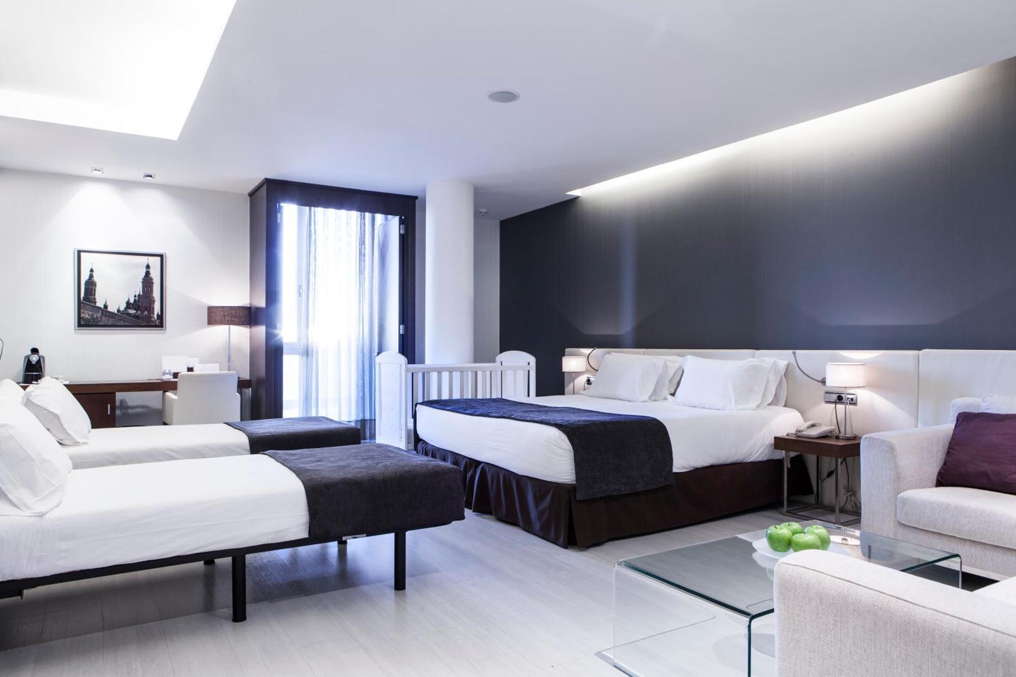 Hotel Diagonal Plaza Σαραγόσα Εξωτερικό φωτογραφία