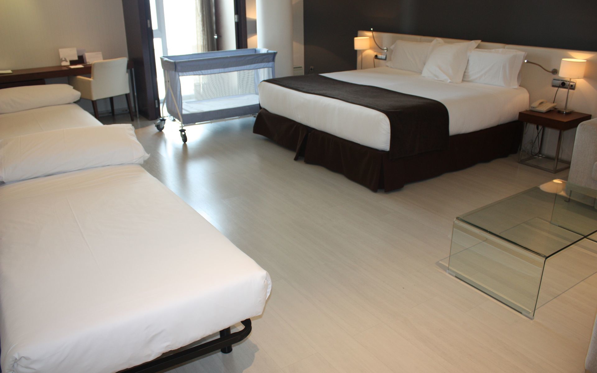 Hotel Diagonal Plaza Σαραγόσα Εξωτερικό φωτογραφία